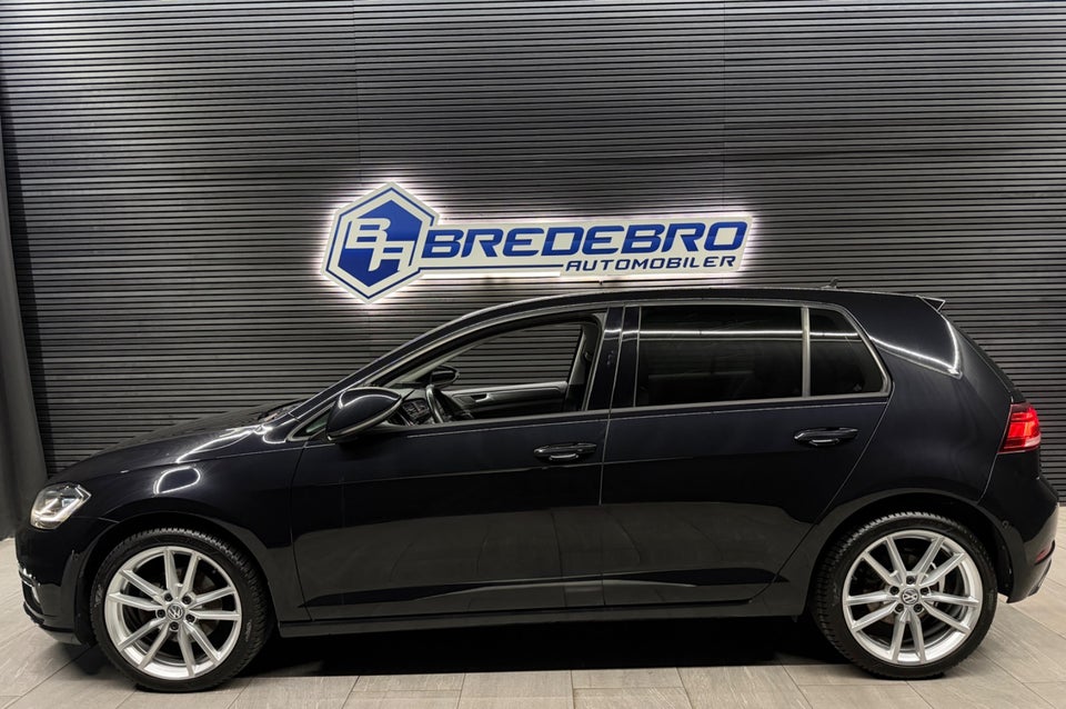 VW Golf VII 1,6 TDi 115 Comfortline Variant 5d