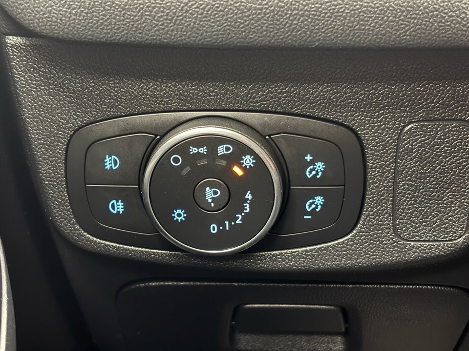 Ford Focus 1,0 EcoBoost ST-Line 5d