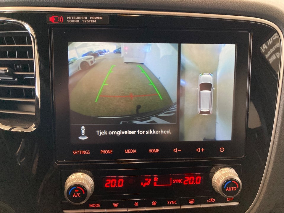 Mitsubishi Outlander 2,4 PHEV Instyle CVT 4WD 5d