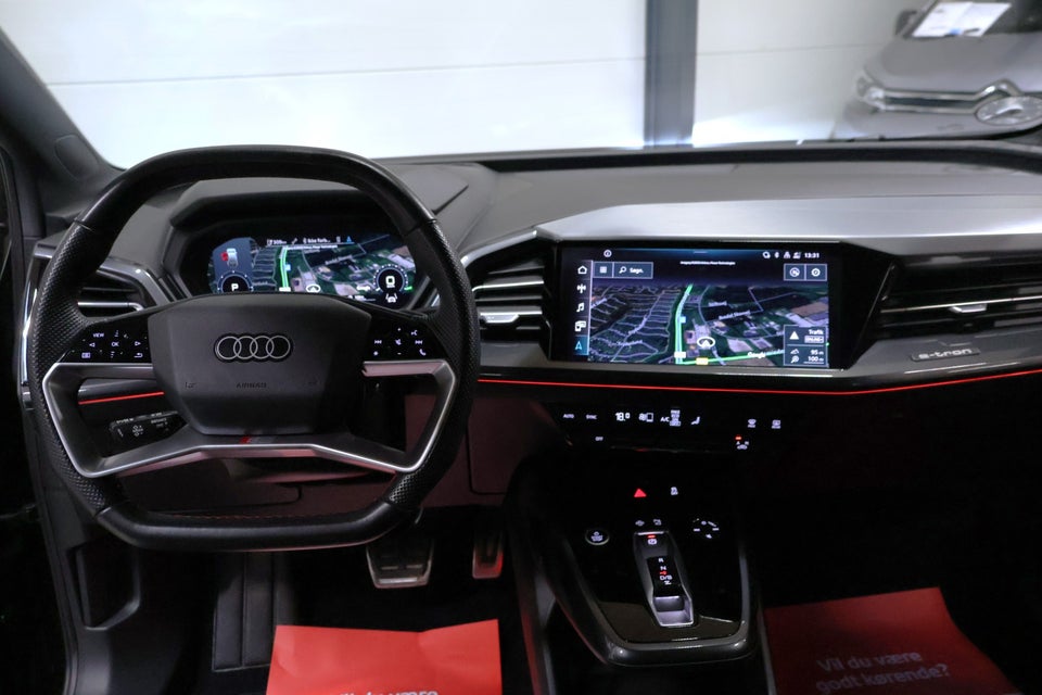 Audi Q4 e-tron 40 S-line 5d
