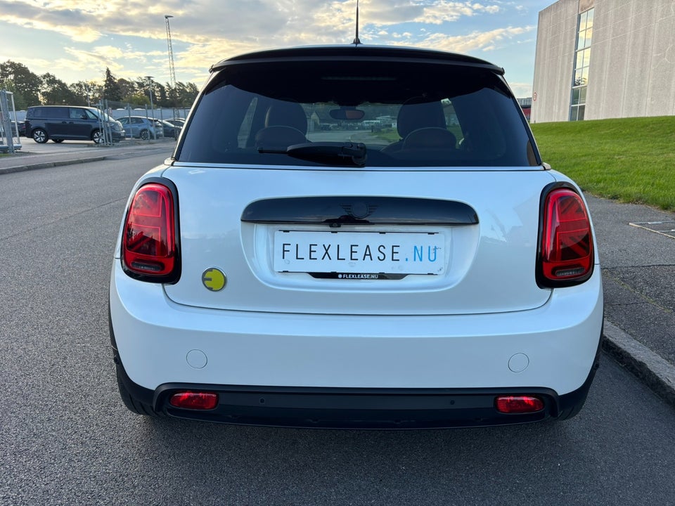 MINI Cooper SE Yours Trim 3d