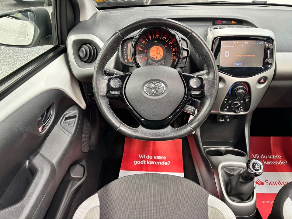 Toyota Aygo 1,0 VVT-i x-sky 5d