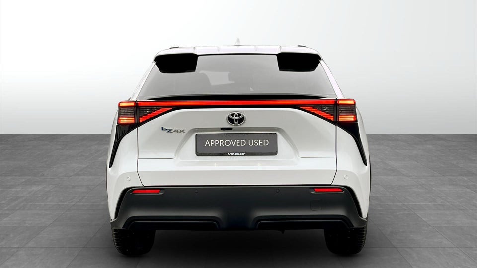 Toyota bZ4X Active 5d