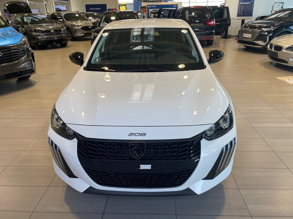 Peugeot e-208 50 Style 5d