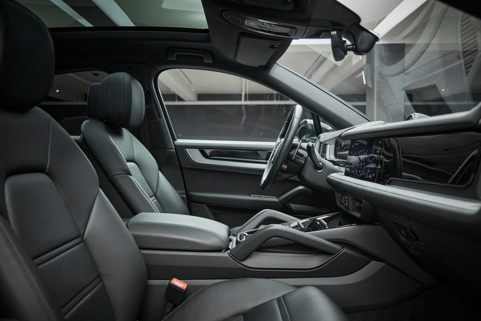 Porsche Cayenne 3,0 E-Hybrid Coupé Tiptr. 5d