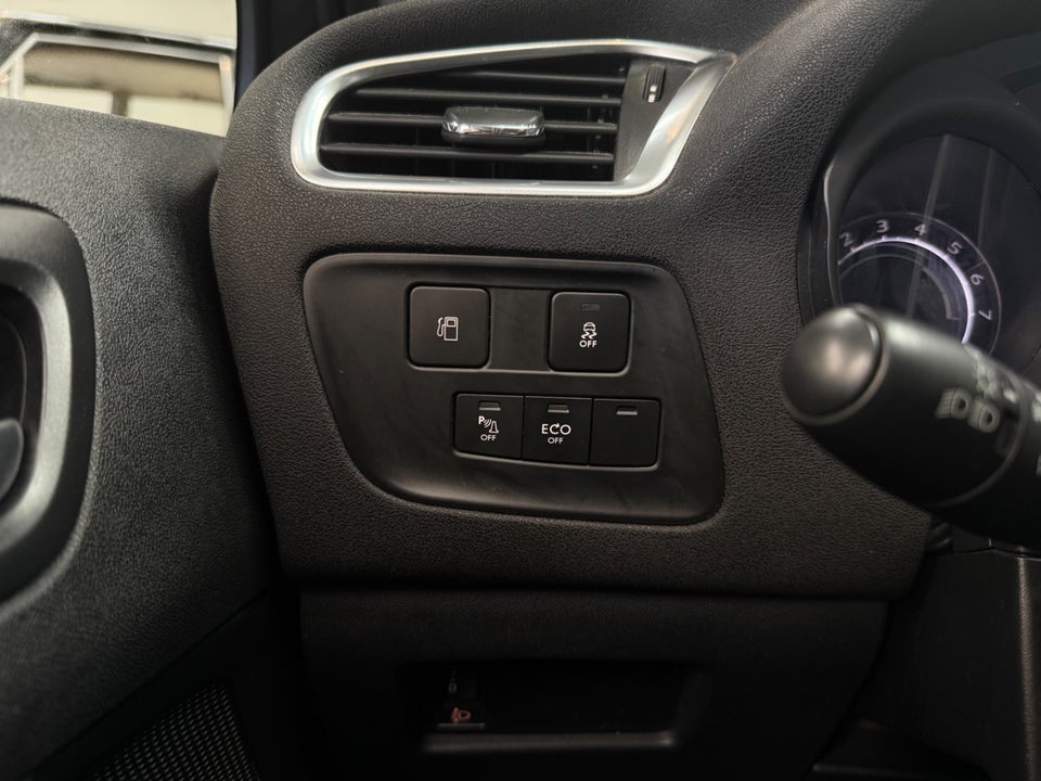 Citroën C4 1,6 BlueHDi 100 Challenge 5d