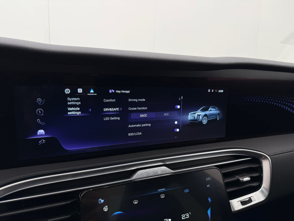 Hongqi E-HS9 99 Premium 5d