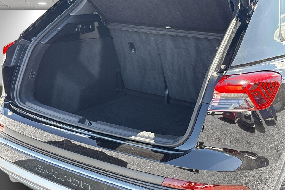 Audi Q4 e-tron 45 Progress 5d