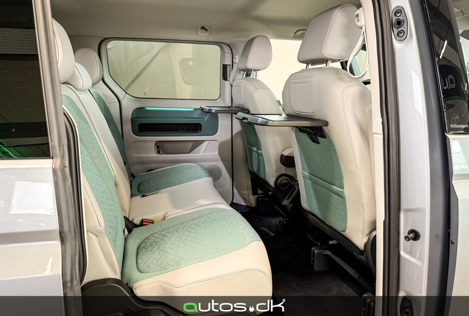 VW ID.Buzz 77 Pro SWB 5d