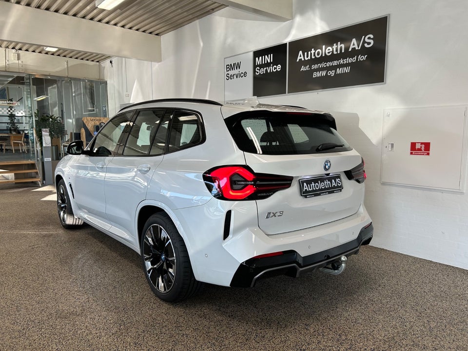 BMW iX3 Charged Plus M-Sport 5d