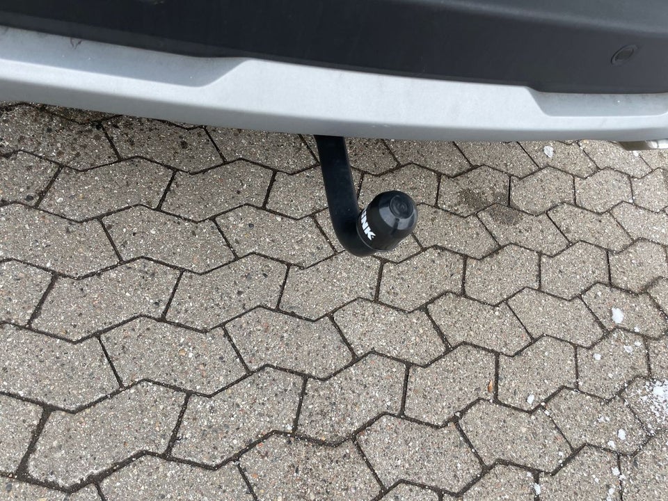 Ford Kuga 2,5 PHEV Active X CVT 5d