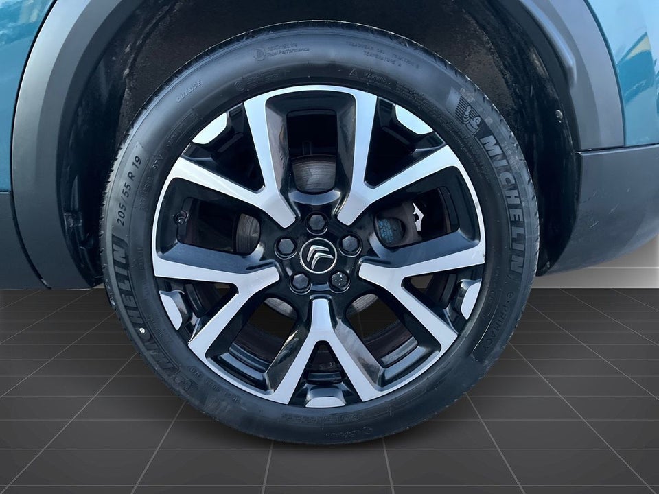 Citroën C5 Aircross 1,6 Hybrid Shine Sport EAT8 5d