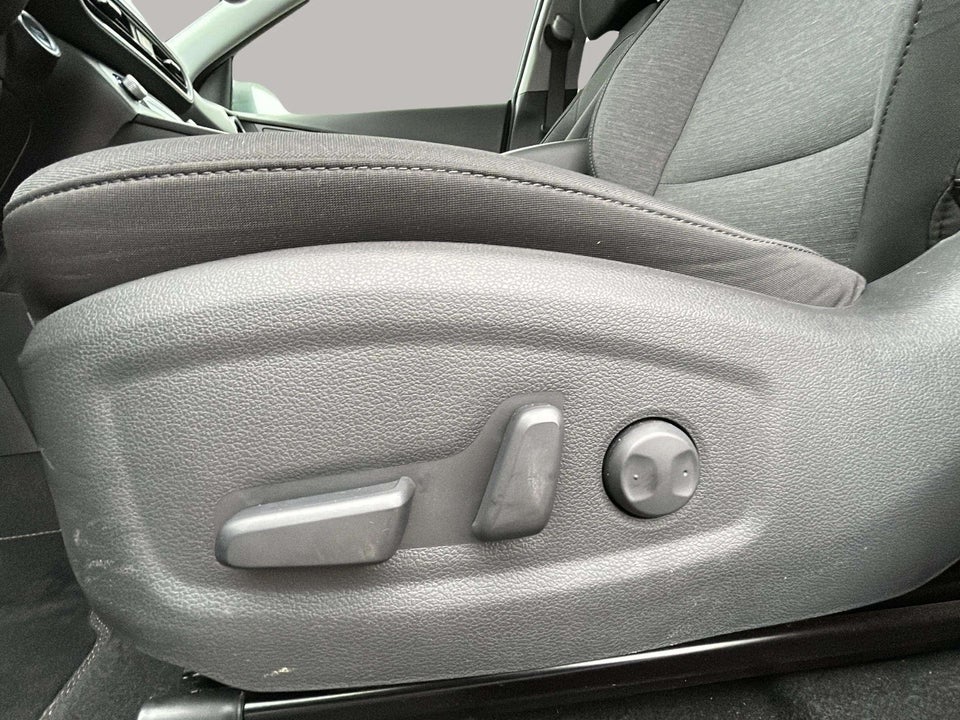 Hyundai Kona 64 EV Advanced 5d