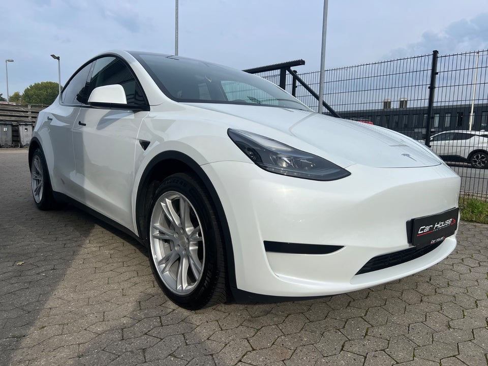 Tesla Model Y RWD 5d
