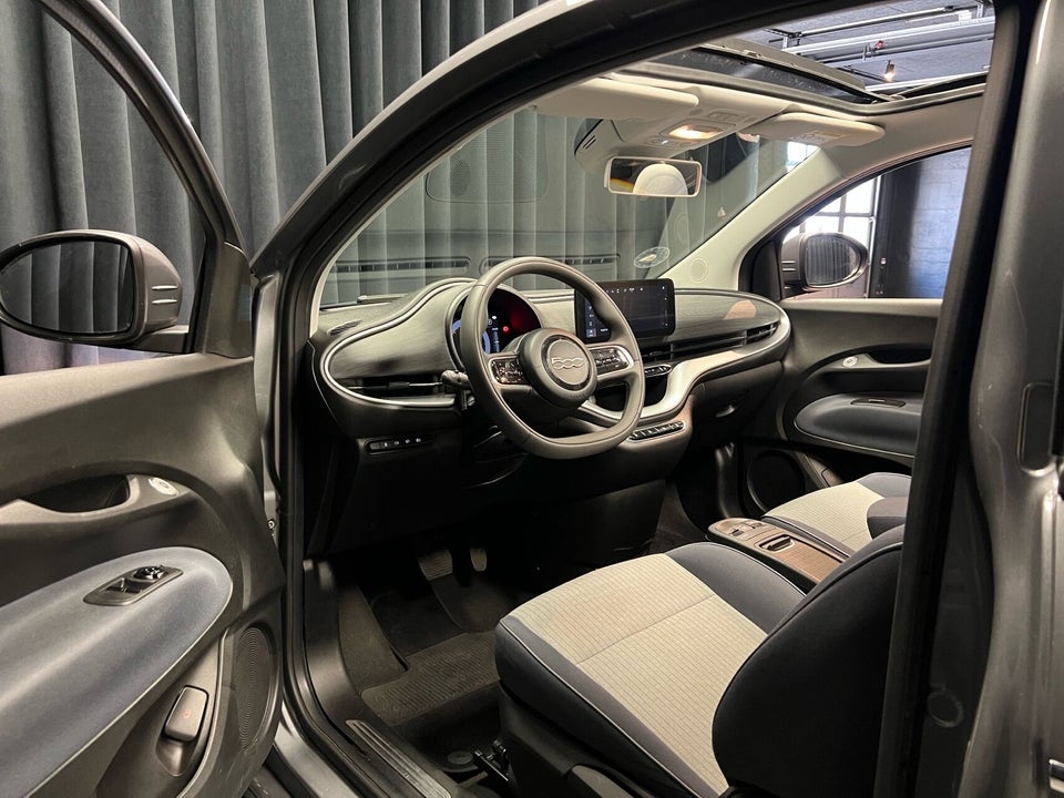 Fiat 500e 42 Icon Pack Cabrio 2d