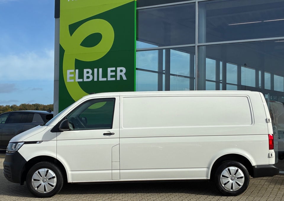 VW Transporter 2,0 TDi 150 Kassevogn DSG lang