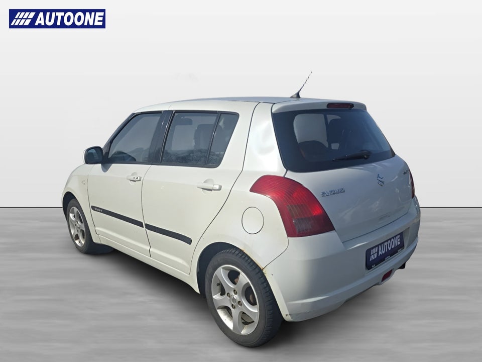 Suzuki Swift 1,3 GLS 5d