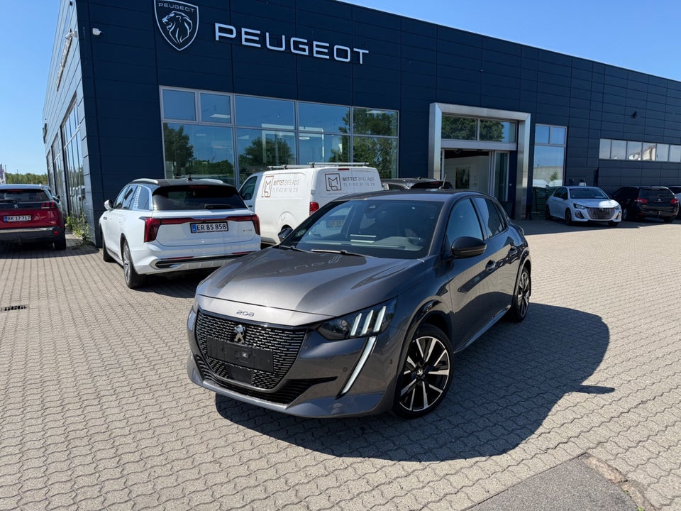 Peugeot 208 1,2 PureTech 100 GT Line EAT8 5d
