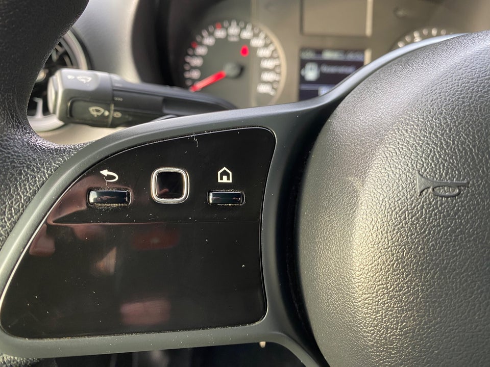 Mercedes Sprinter 215 2,0 CDi A2 Kassevogn aut. FWD