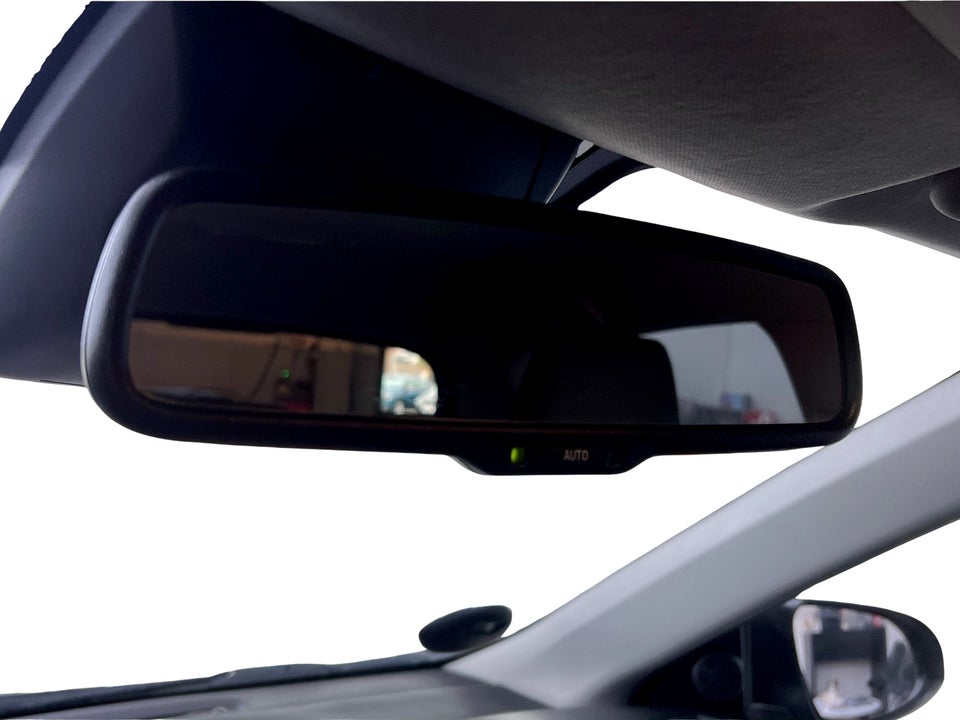 Toyota Auris 1,8 Hybrid H2 Comfort CVT 5d