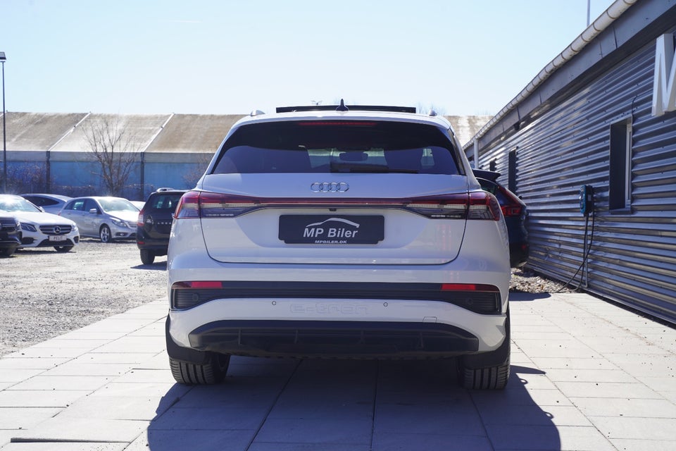 Audi Q4 e-tron 40 Attitude S-line 5d