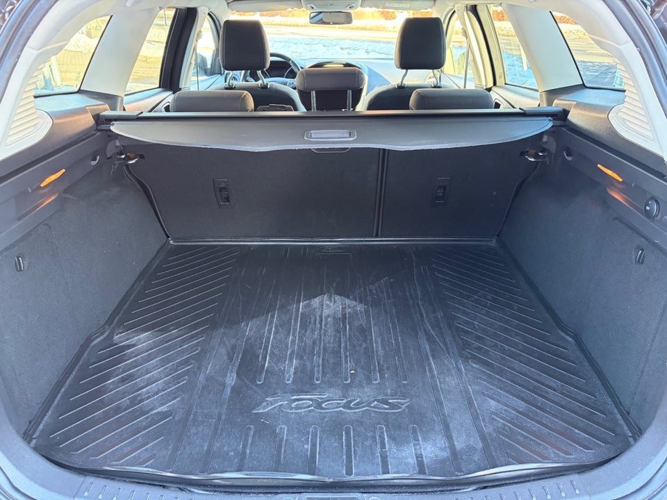 Ford Focus 1,0 SCTi 125 Titanium stc. 5d