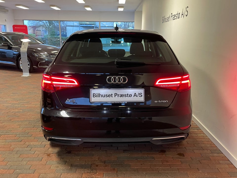 Audi A3 1,4 e-tron Sportback S-tr. 5d