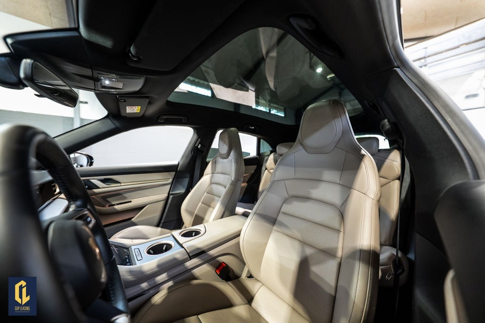 Porsche Taycan 4S Performance+ Cross Turismo 5d