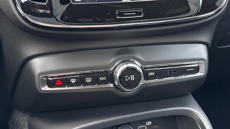 Volvo C40 ReCharge Extended Range Plus 5d