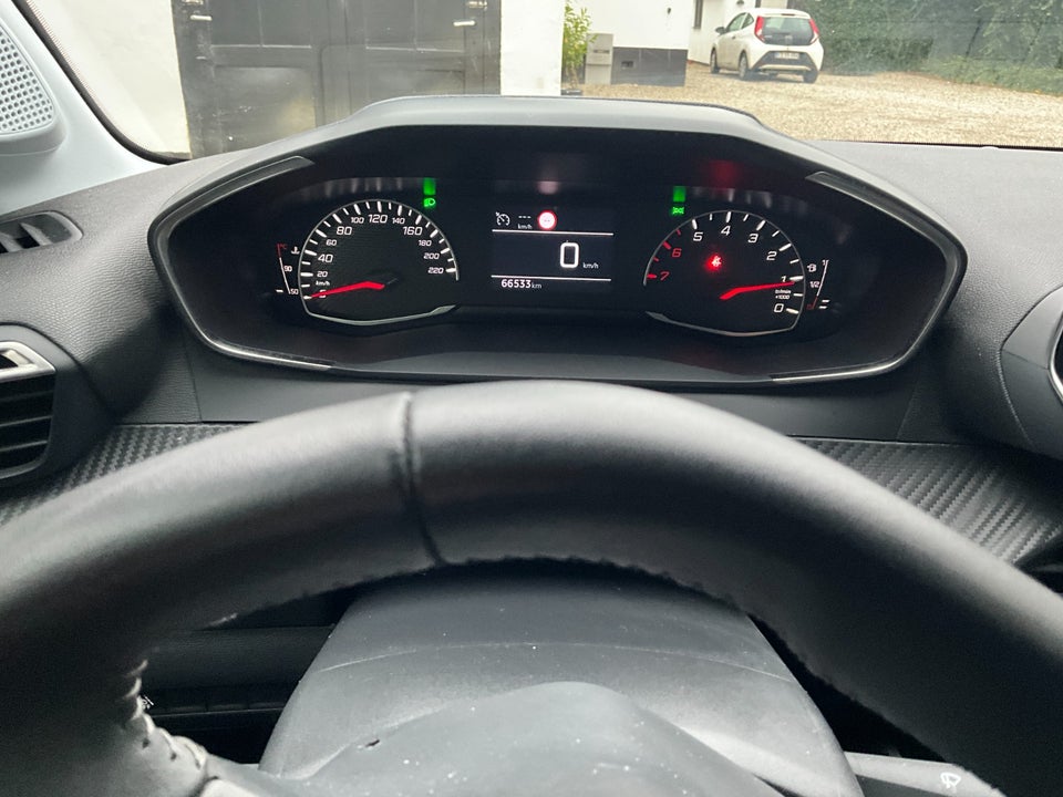 Peugeot 208 1,2 PureTech 75 Active Pack 5d