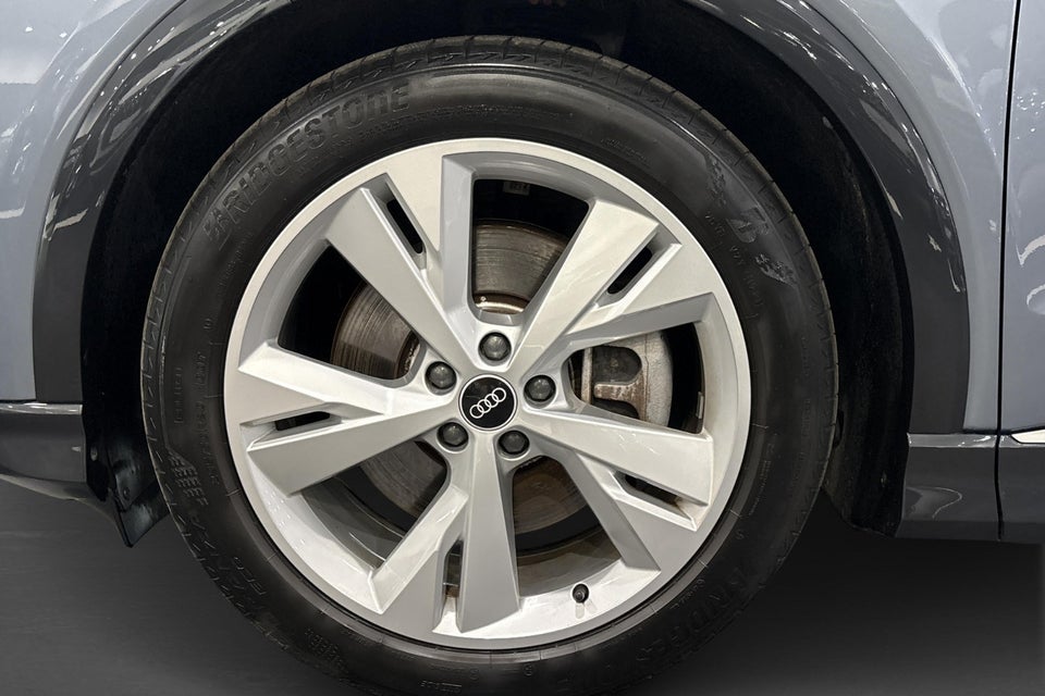 Audi Q4 e-tron 40 Attitude S-line 5d