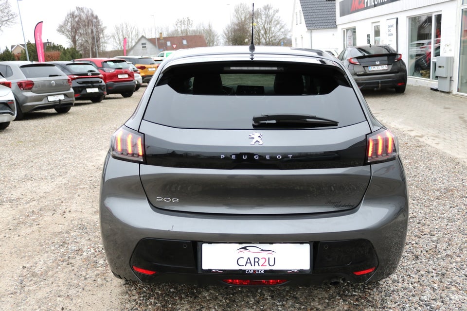 Peugeot 208 1,2 PureTech 100 Allure Sky 5d