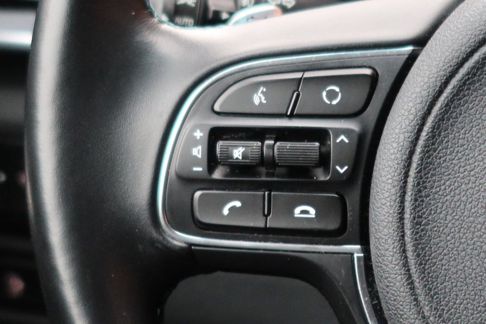 Kia e-Niro 64 Advance 5d