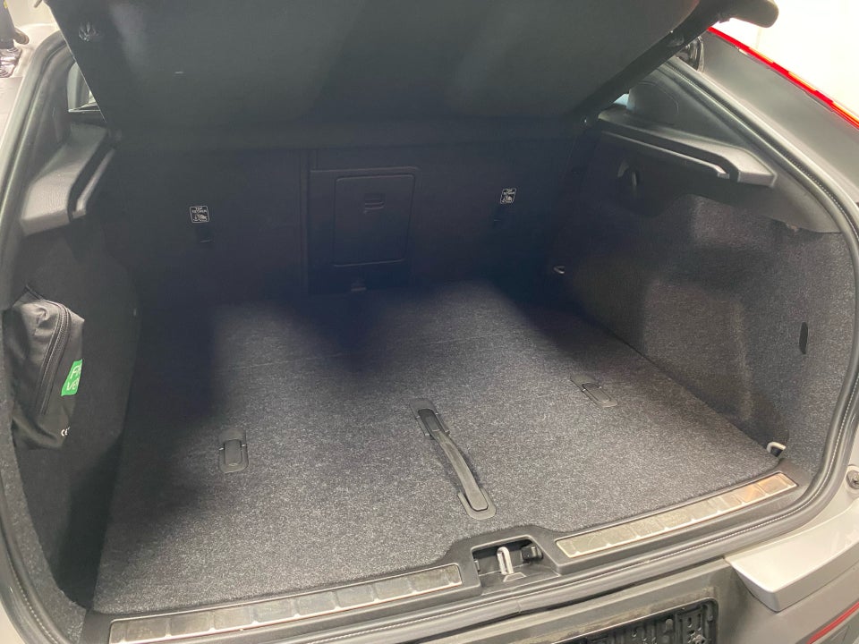 Volvo C40 P8 ReCharge Twin Plus 5d