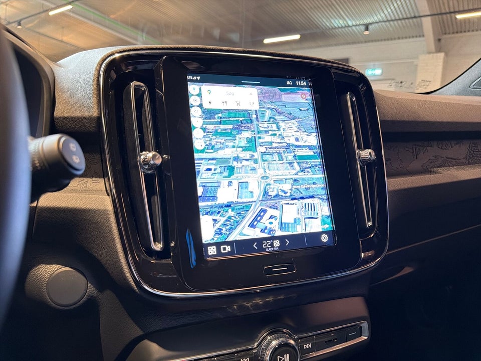 Volvo XC40 ReCharge Extended Range Core 5d