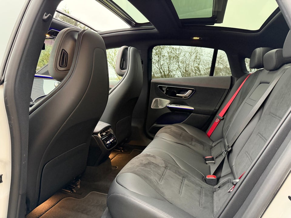 Mercedes EQE350+ AMG Line 4d