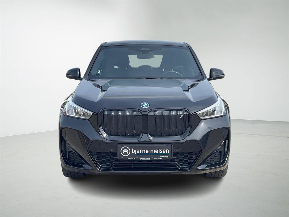 BMW iX1 xDrive30 M-Sport 5d