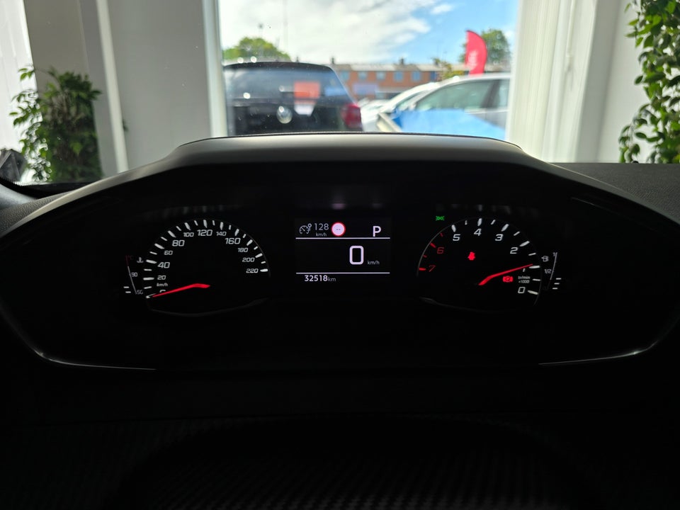 Peugeot 2008 1,2 PureTech 130 Active Pack EAT8 5d