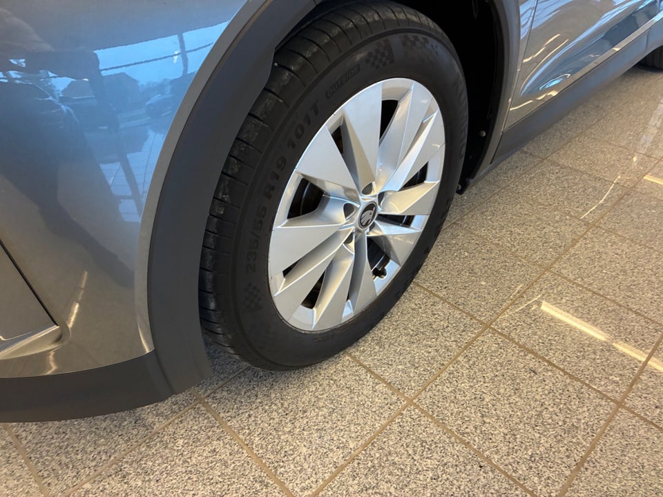 Skoda Elroq 60 iV Premium 5d