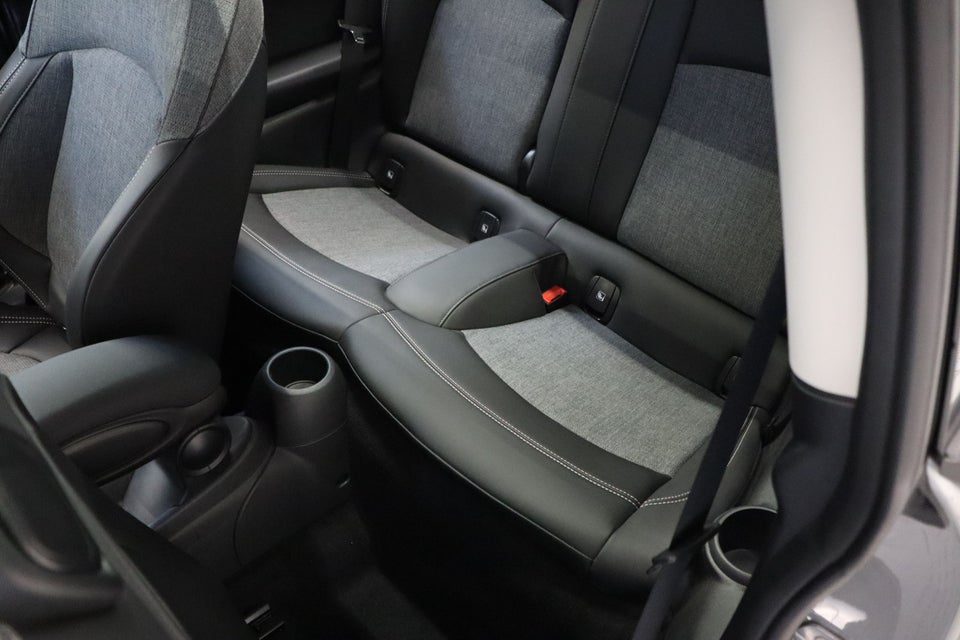 MINI Cooper SE Edition Premium Plus 3d