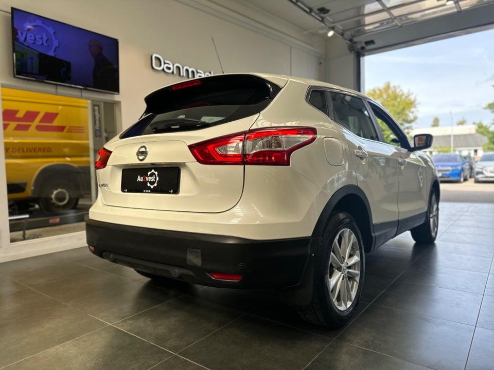 Nissan Qashqai 1,5 dCi 110 Acenta Connect 5d