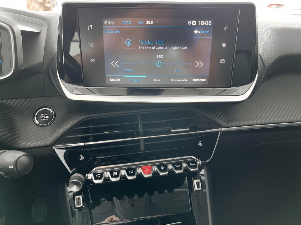 Peugeot 2008 1,2 PureTech 130 Allure Pack 5d