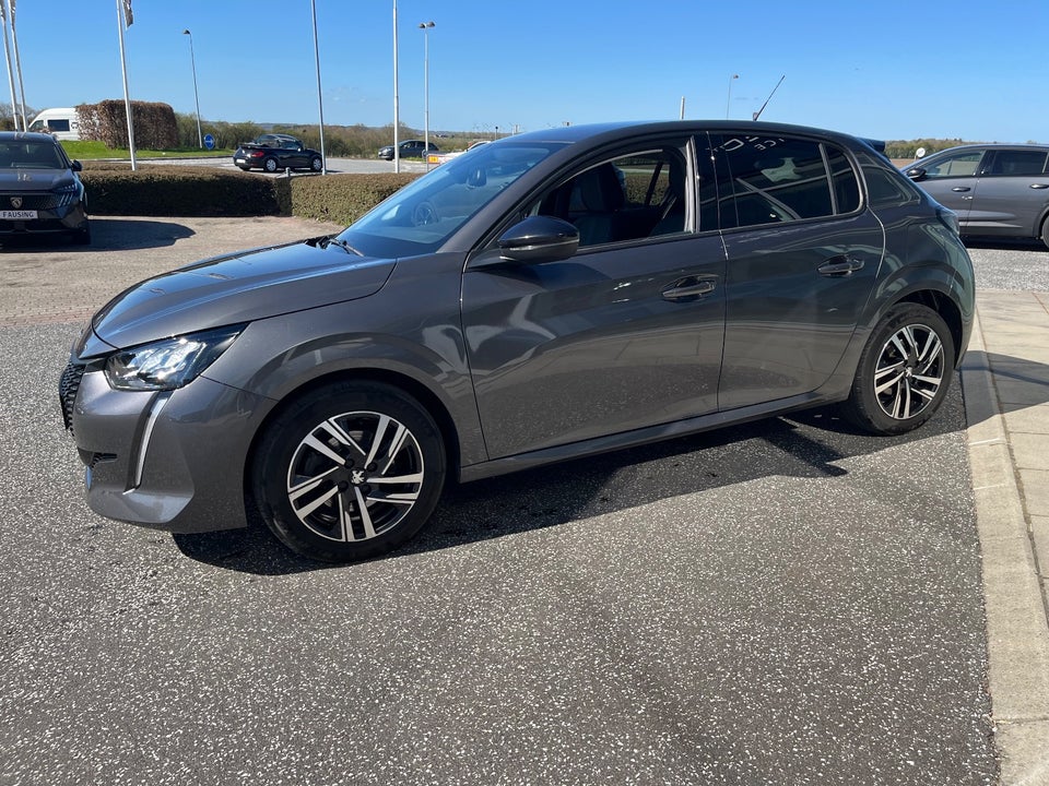 Peugeot 208 1,2 PureTech 100 Allure 5d