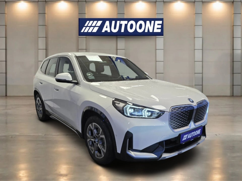 BMW iX1 eDrive20 X-Line 5d