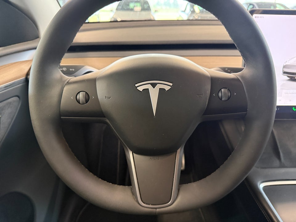 Tesla Model Y Performance AWD 5d