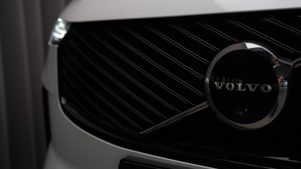 Volvo XC90 2,0 T8 ReCharge Ultra Dark aut. AWD 7prs 5d