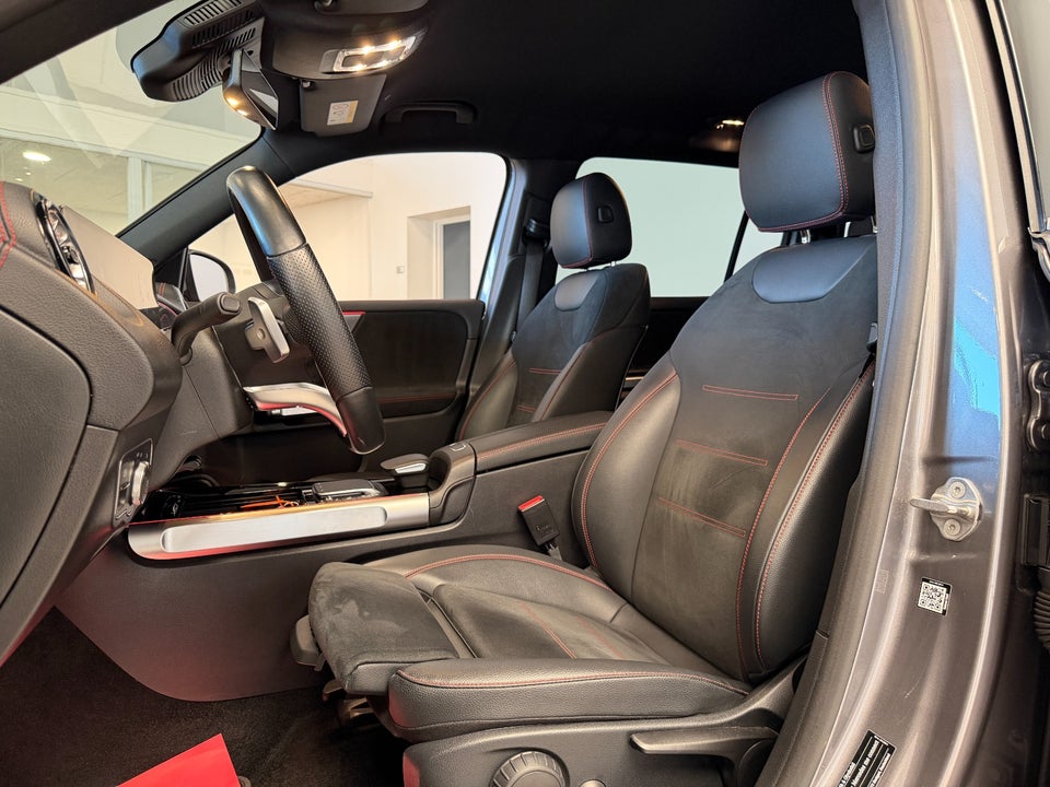 Mercedes EQB300 AMG Line 4Matic 7prs 5d