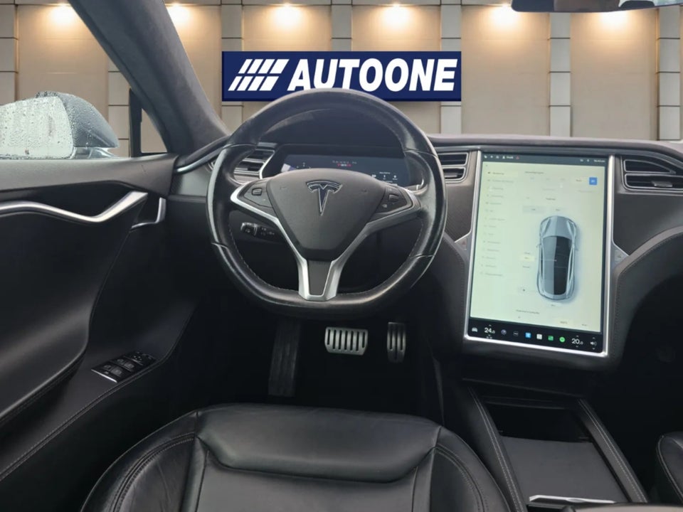 Tesla Model S P85D 5d