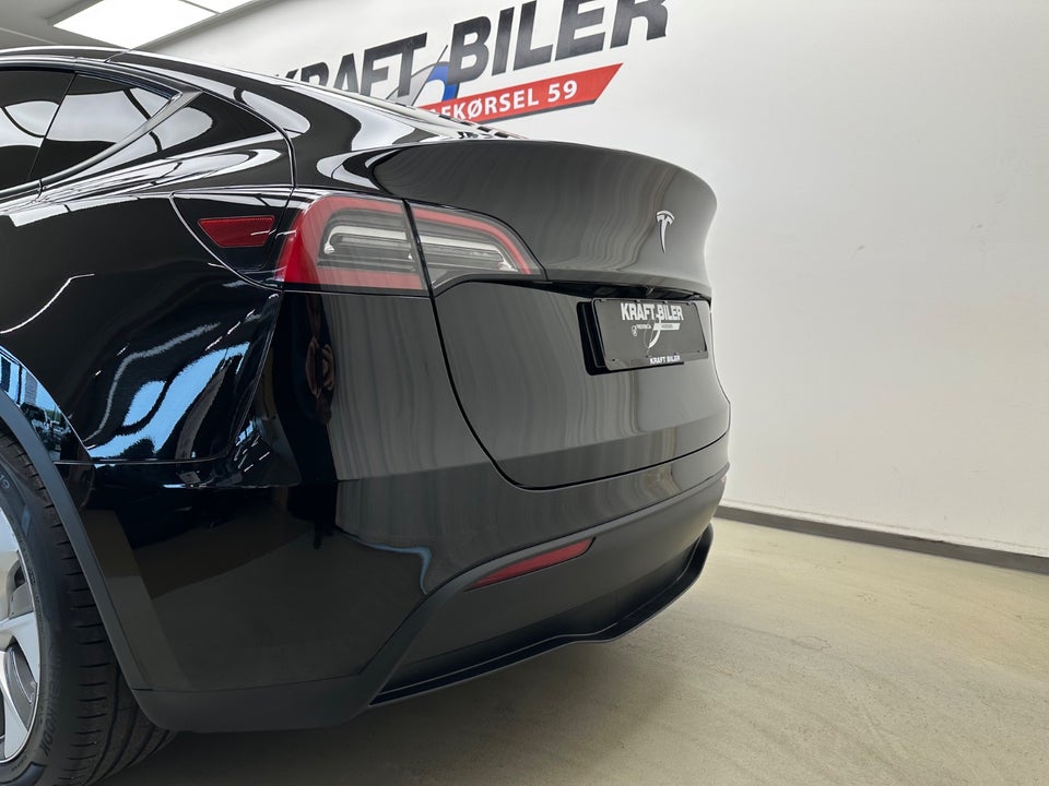 Tesla Model Y RWD 5d