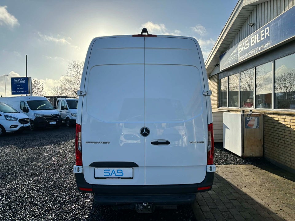 Mercedes Sprinter 317 2,0 CDi A3 Kassevogn aut. RWD
